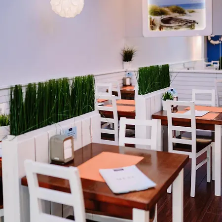 海滩别墅酒店 住宿加早餐酒店 3*