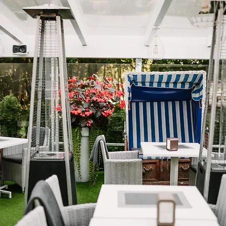 住宿加早餐酒店 海滩别墅酒店 3*