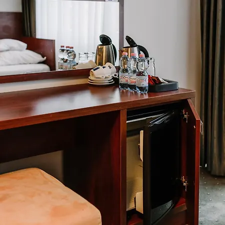 海滩别墅酒店 3* 米兹多洛杰