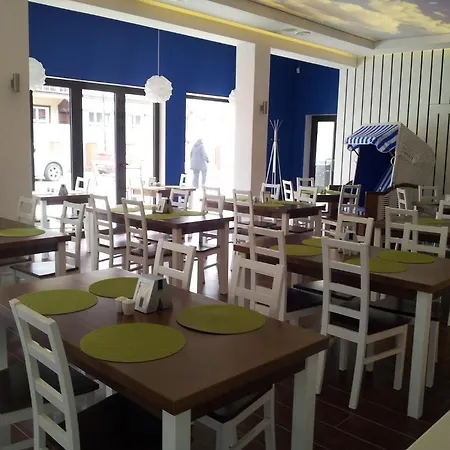 海滩别墅酒店 3* 米兹多洛杰